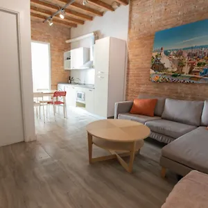 Classic Gracia Apartment