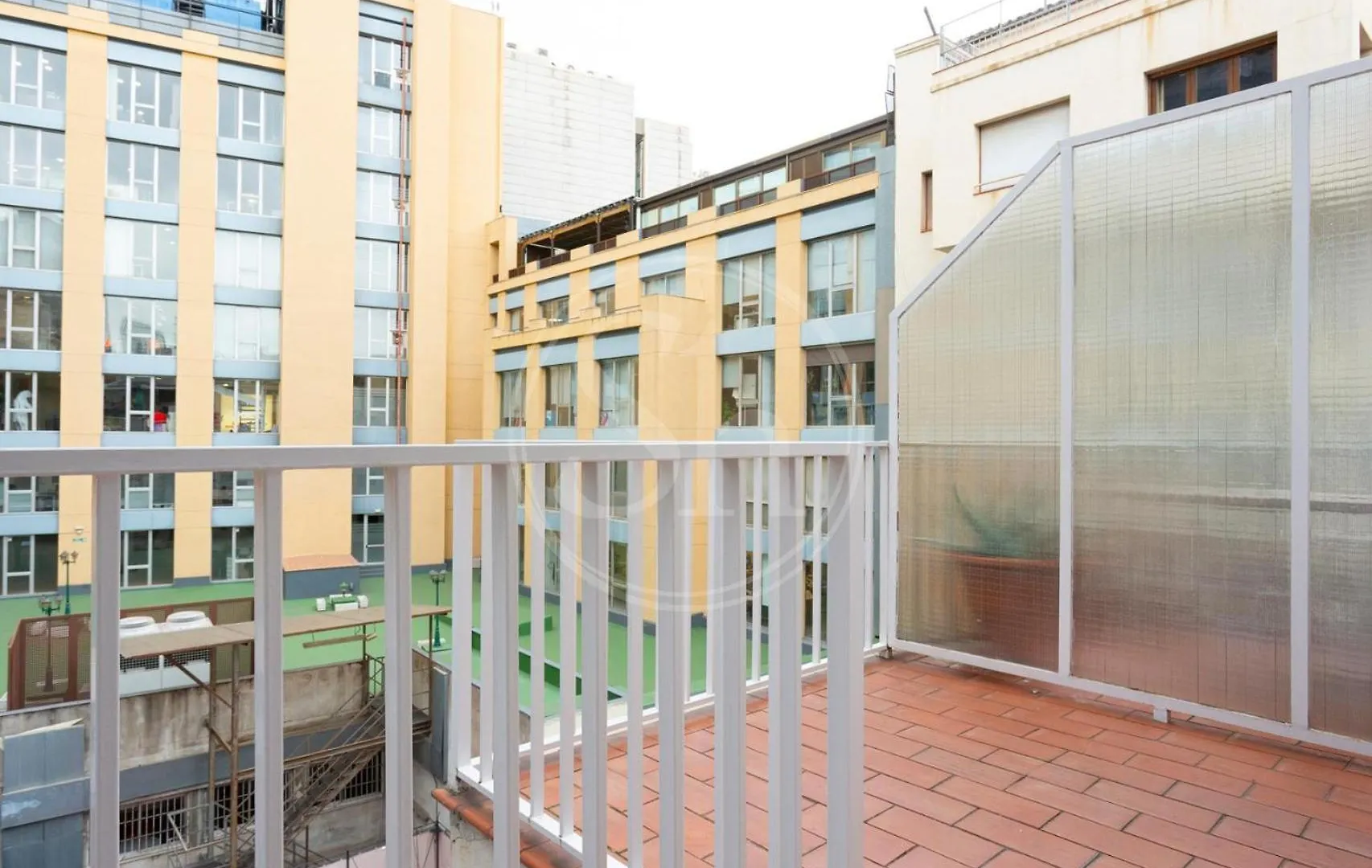 Apartamento Con Terraza Junto A Paseo De Gracia Barcelona 0*,  Spain