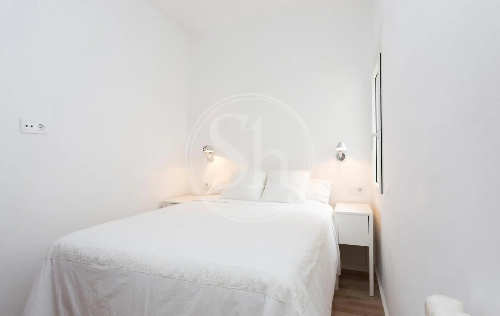 Apartamento Con Terraza Junto A Paseo De Gracia Barcelona